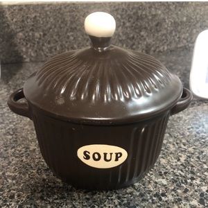 Ceramic Soup Bowl with Lid